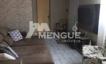 Imagem 6: Casa com 2 dormitórios e 6 vagas de garagem, à venda no bairro Sarandi em Porto Alegre com