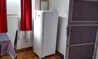 Imagem 6: Aluga-se quitinete 2 cômodos 1 banheiro