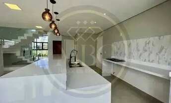 Imagem 5: Morada dos pássaros, casa de esquina com 4 suítes