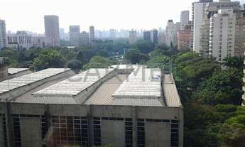 Imagem: Apartamento com 4 Quartos à Venda, 310