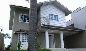 Imagem 2: EXCELENTE SOBRADO DE ALTO PADRÃO EM REGIÃO PRIVILEGIADA DE CURITIBA