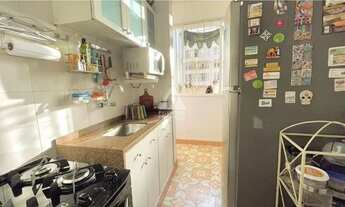 Imagem 3: Excelente apartamento reformado com vista verde