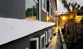 Imagem: Tanque - Casa Duplex com 120m2, 03 quartos(01