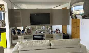 Imagem 7: Apartamento para venda tem 130 metros quadrados com 3 quartos em Miramar