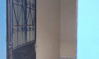 Imagem 5: Aluga se apartamento / kitnet no Cj Subtenentes - Bairro Flores (água e luz imcluso