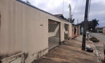 Imagem 2: Inhumas casa bem localizada.Do lado do fórum