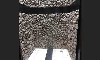 Imagem 6: Casa para aluguel e venda no Parque Athenas possui 120 metros quadrados com 4 quartos