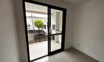 Imagem 2: Apartamento com 02 dormitórios 01 suíte no bairro Trindade em Florianópolis