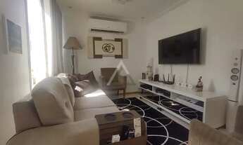 Imagem: Casa com 3 suítes à venda em condominio