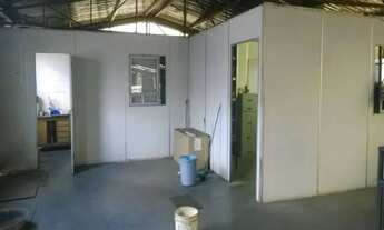 Imagem: GALPÃO EM TERRENO 10X36