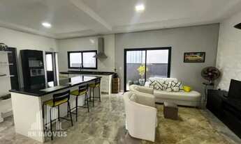 Imagem 2: RR8845 Casa 200m² CONDOMÍNIO NEW VILLE - OPOETUNIDADE - 3 Dorms 4 Vagas - Santana de Parna