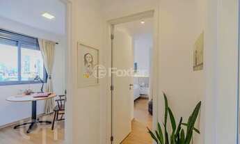 Imagem 6: Imóvel para venda possui 58 metros quadrados com 2 quartos em Azenha - Porto Alegre - RS