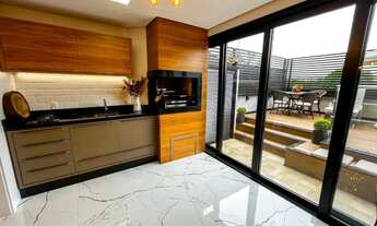 Imagem 6: Casa a Venda Estilo Porteira fechada, no Ecoville, 3 Suítes, Piso Aquecido, Elevador - Zon