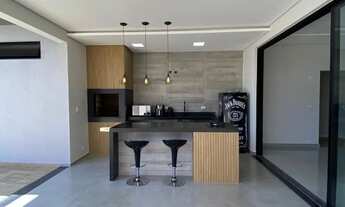 Imagem: Casa Térrea de Alto Padrão 245m², 3