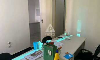 Imagem 4: Privilégio Imóveis vende: Excelente Sala Comercial com 2 ambientes mobiliada, com ar condi