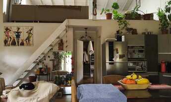 Imagem 4: Velleda oferece lindo sítio com mezanino, arborizado e com ótima localização em condomínio