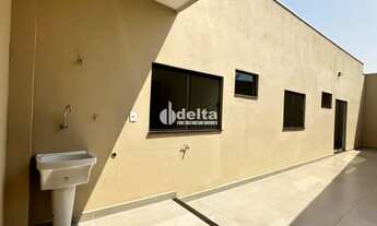 Imagem 7: Casa residencial com 3 quartos sendo 1 suíte disponível para venda no bairro Jardim Holand