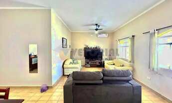 Imagem 3: Casa à venda em Caraguatatuba, Jardim Britânia, com 4 quartos, 240m²