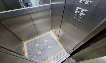 Imagem 4: Méier, sala comercial com recepção, sala e banheiro social, 2 elevadores, portaria com rec