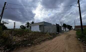 Imagem: Terreno grande no SIM á venda