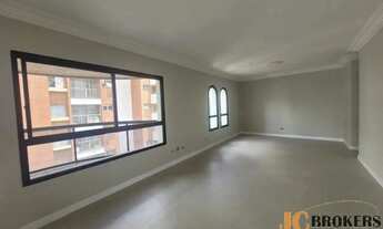 Imagem 2: Apartamento com 160 m² de área útil, 3 suítes, 3 vagas