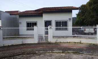 Imagem: CASA À VENDA 3 QUARTOS - CEDRINHO - BRUSQUE