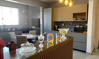 Imagem: Casa Ampla no Centro de Conselheiro Lafaiete