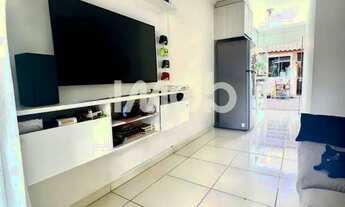 Imagem: CASA GEMINADA DE MEIO LOTE COM 02 QUARTOS