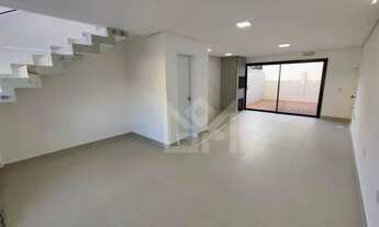 Imagem 2: Casa à Venda com Quintal e Varanda no Bairro Parque da Matriz em Cachoeirinha