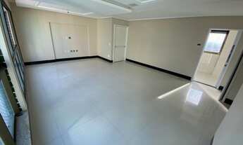 Imagem 4: Oportunidade apartamento para venda possui 126m com 3 quartos sendo 2 suítes no Pina - Rec