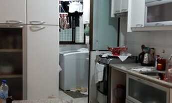 Imagem 2: Apartamento para venda com 99 metros quadrados com 3 quartos em Campinas - São José - SC