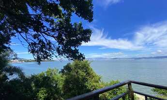 Imagem 6: Casa para venda tem 1004 metros quadrados com 5 quartos em Cacupé - Florianópolis - SC