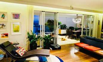 Imagem 7: Apartamento para venda possui 222 metros quadrados com 4 quartos 4 suítes 4 vagas em Vila