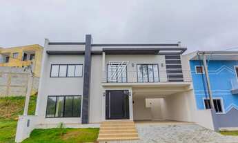 Imagem 2: Casa de condomínio para venda possui 184 m² com 3 dormitórios no Abranches - Curitiba - PR