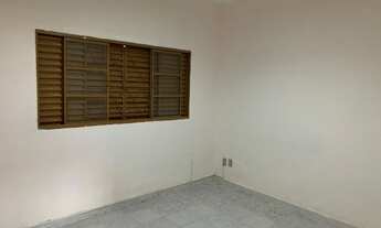 Imagem 5: Alugo casa de 2 quartos sem suite na região perto do guanabara