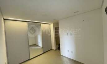 Imagem 5: Apartamento de 74 m² com 2 suítes <br> + lavabo no Marista