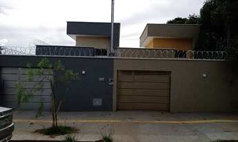 Imagem 3: Casa de 3 quartos com Piscina - Jardim Botanico - Goiânia