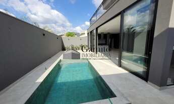 Imagem 2: Sobrado com elevador no Gaivota II..>