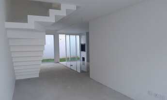 Imagem 3: SOBRADO EM CONDOMÍNIO COM QUINTAL