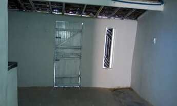 Imagem 6: CASA COM 46 M², COM 2 QUARTOS, SALA, COZINHA, BANHEIRO E QUINTAL, COM GRADES DE PROTECAO