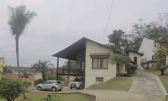 Imagem: Casa à Venda no Bairro Itoupava Seca Próxima