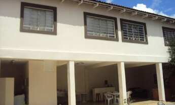 Imagem 3: Casa com 3 quartos de 300m² no bairro Jardim América