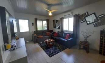 Imagem 2: Casa com 160m² e 3 dormitórios no bairro Canasvieiras em Florianópolis para Comprar