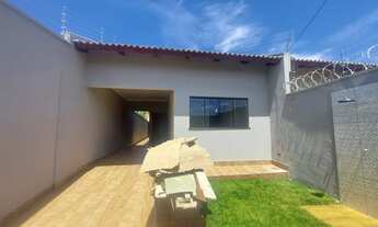 Imagem 2: Casa para venda tem 118 metros quadrados com 3 quartos