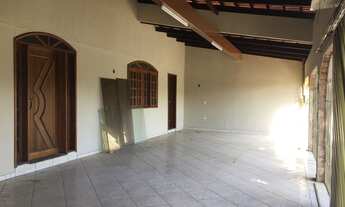 Imagem 7: Casa para venda com 220 metros quadrados com 3 quartos em Jardim Planalto - Goiânia - GO