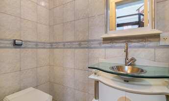 Imagem 5: Casa para venda possui 290 metros quadrados com 4 quartos em Portão - Curitiba - PR