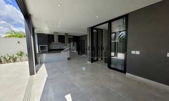 Imagem 5: Sobrado com elevador no Gaivota II..>