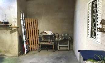 Imagem 2: Ótima casa com 5 Quartos e 2 Banheiros à venda no Granada, com 230m² por R$ 280.000