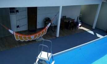 Imagem: Alugo excelente casa com piscina !