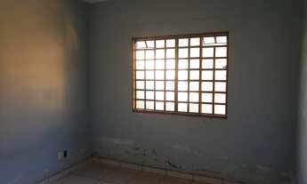 Imagem 4: Casa para venda com 180 metros quadrados com 3 quartos